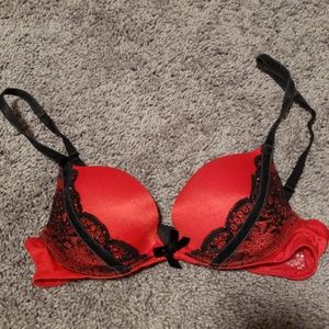 Red & Black Lace Convertible Very Sexy Push Up Bra